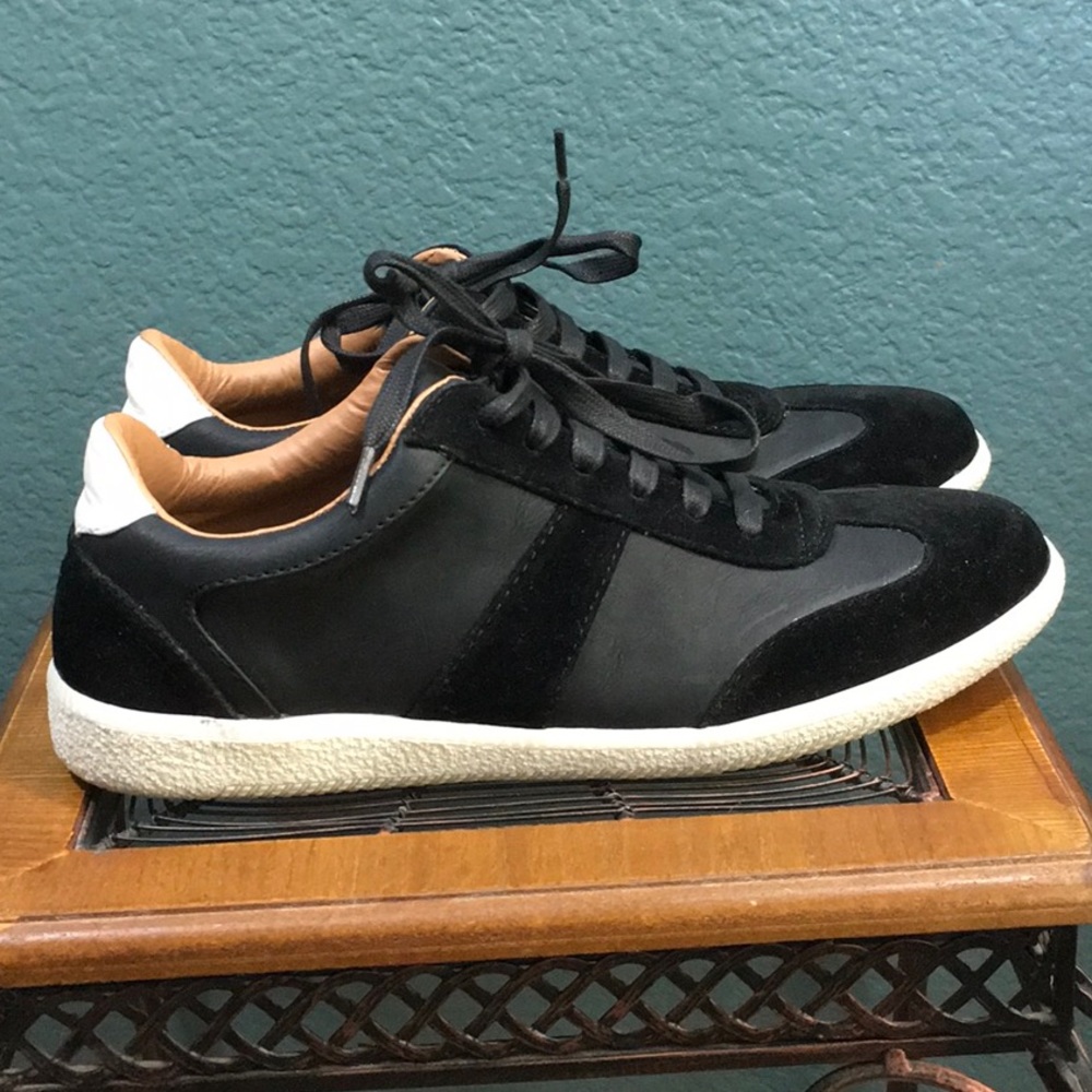 Marvel Men's Retro Trainer Sneaker
